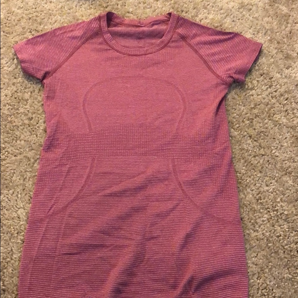Maroon lululemon swiftly tee